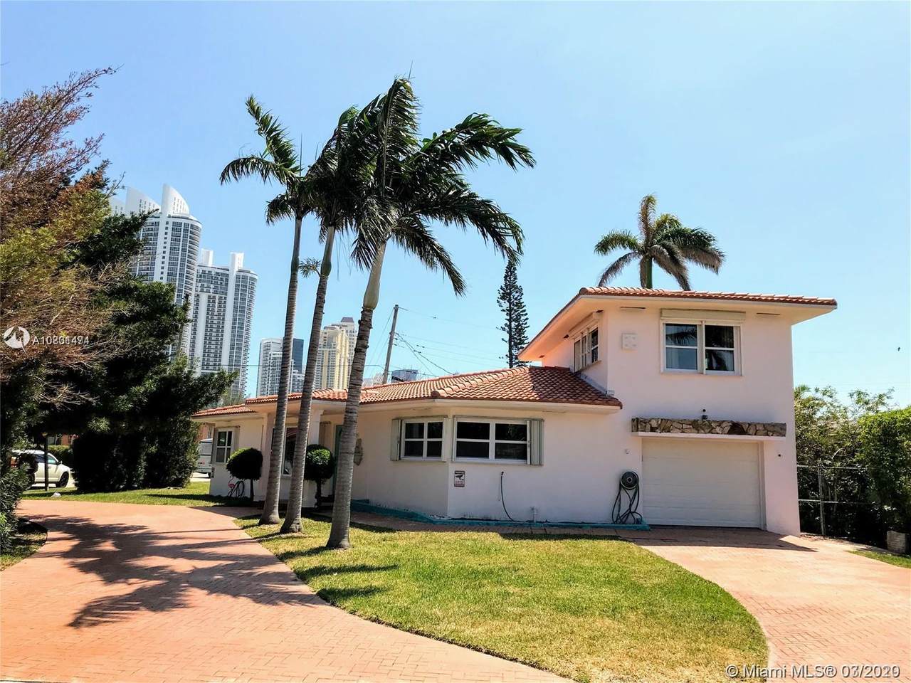 18620 Atlantic Blvd - Photo 1