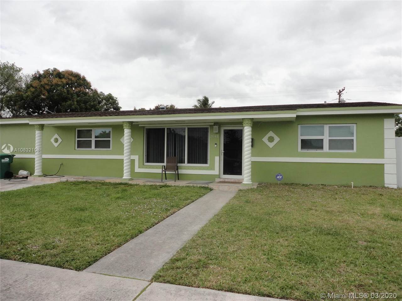 2041 190th Ter - Photo 1