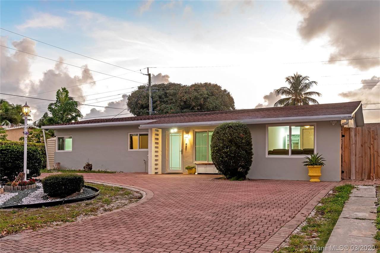 3351 14th Ave - Photo 1