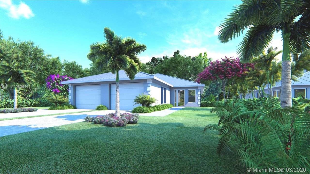 202 Village Circle - Photo 1