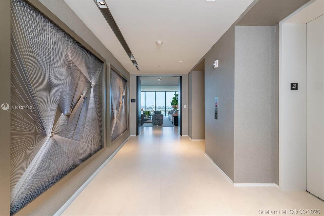 1000 Biscayne Blvd - Photo 1