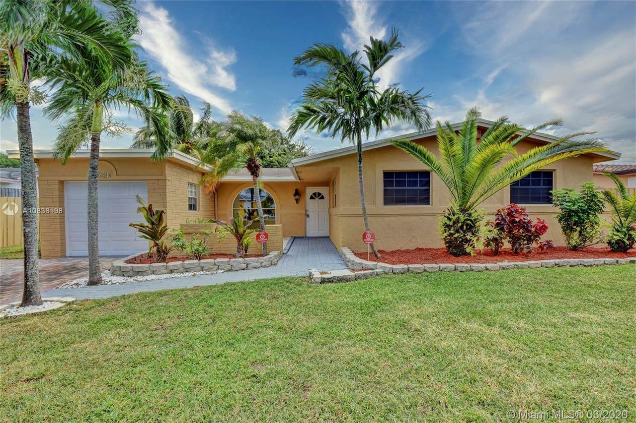 2330 44th Ave - Photo 1