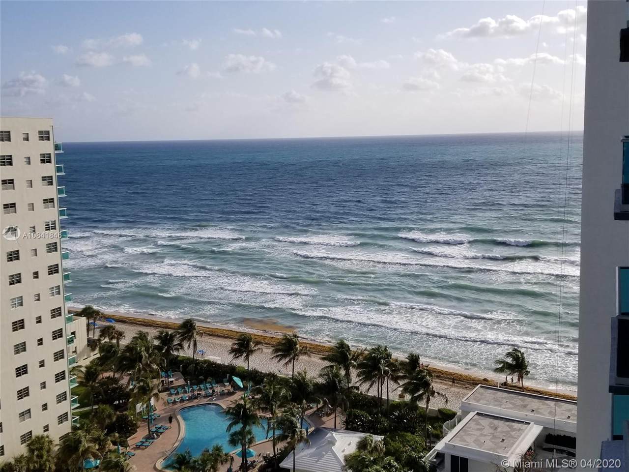 4001 Ocean Dr - Photo 1