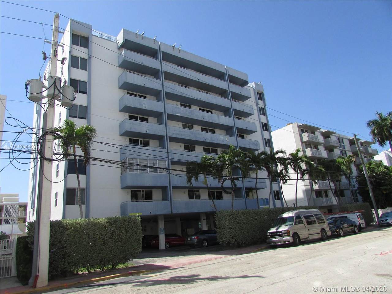 1658 Bay Rd - Photo 1