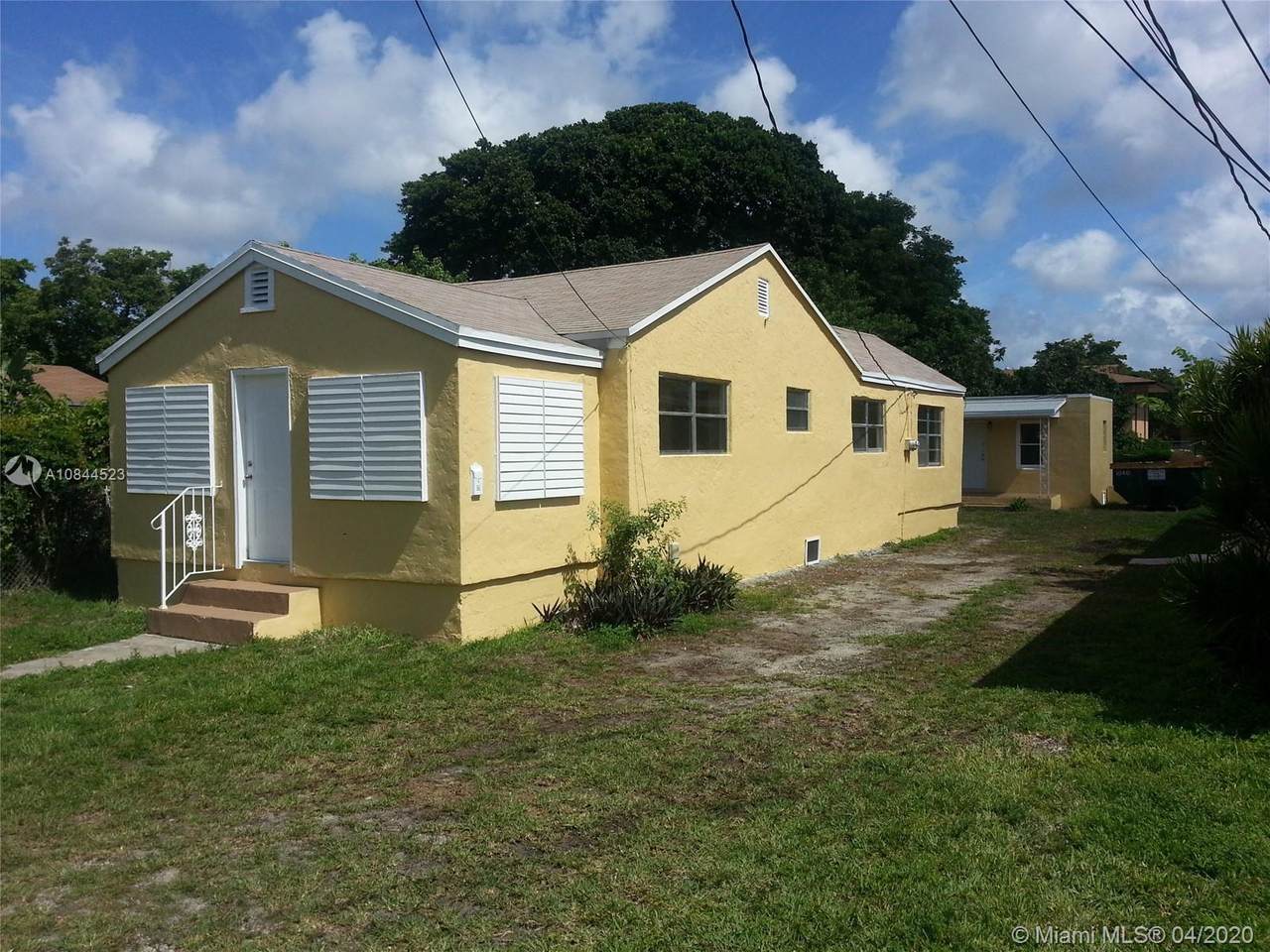 1725 59th St - Photo 1