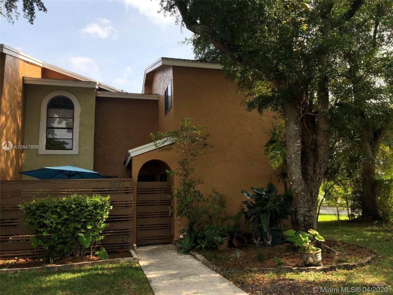 8027 71st Ct - Photo 1 8027 71st Ct - Photo 1