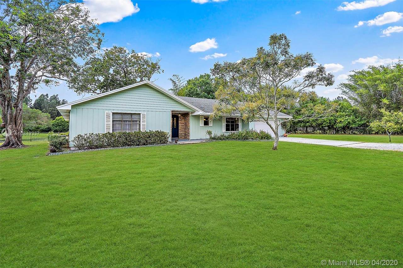 18255 134th Way N - Photo 1 18255 134th Way N - Photo 1