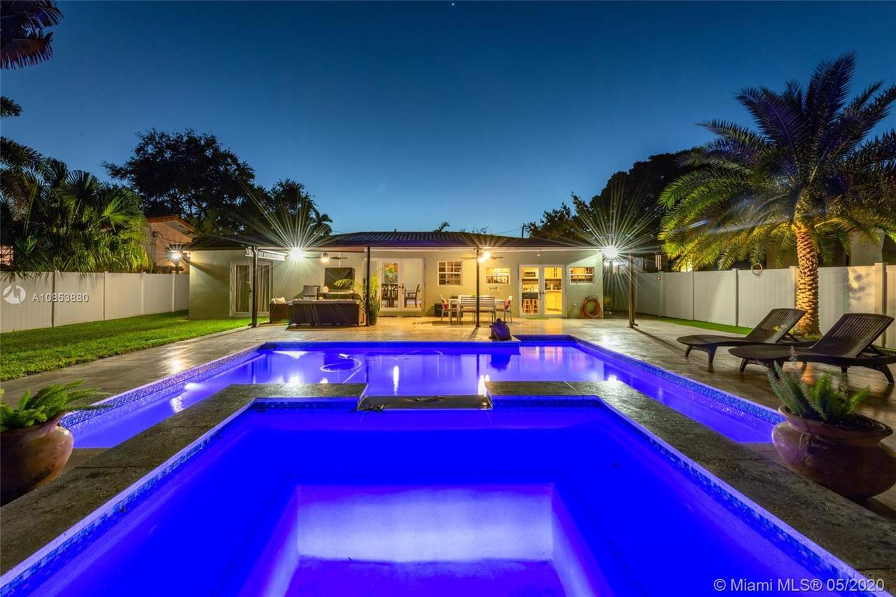 11515 6th Ave - Photo 1