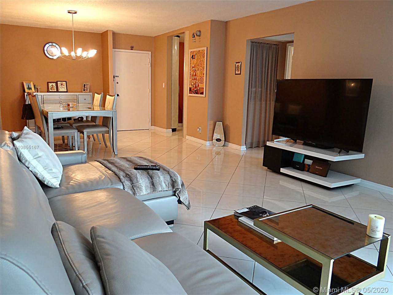 2030 Ocean Dr - Photo 1