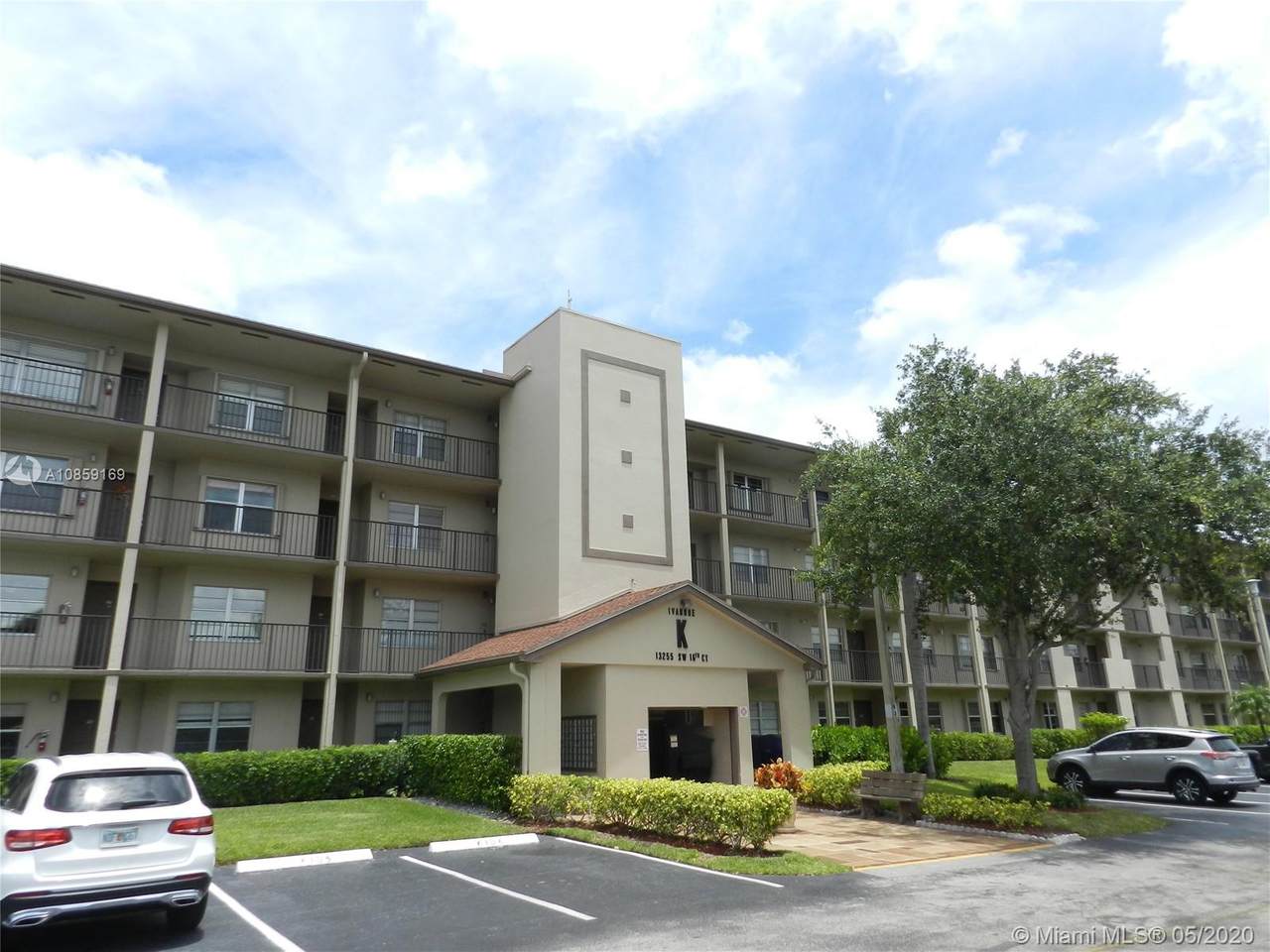 13255 16th Ct - Photo 1
