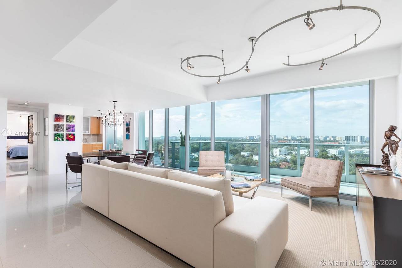 2627 Bayshore Dr - Photo 1