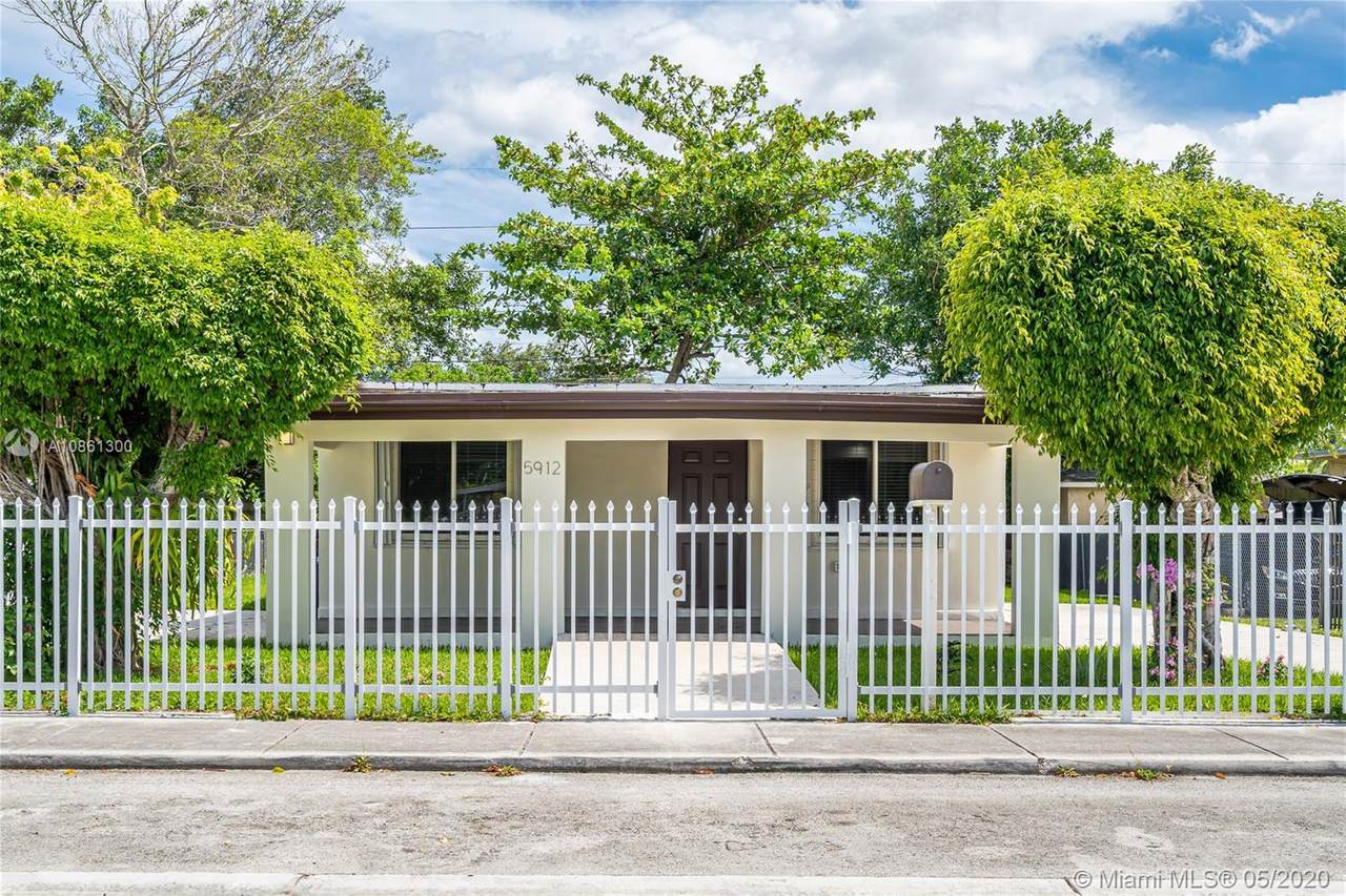 5912 63rd St - Photo 1