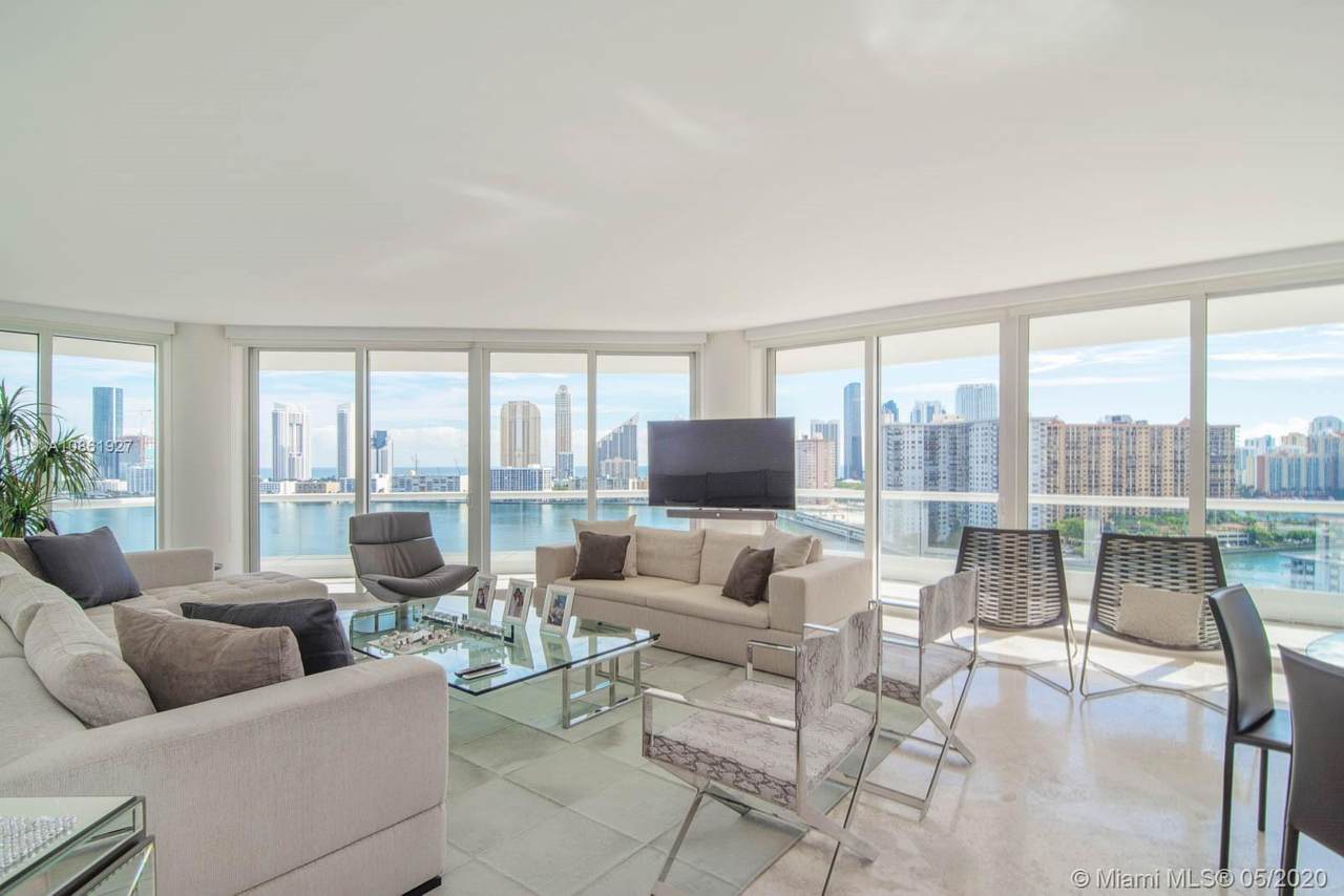 2600 Island Blvd - Photo 1 2600 Island Blvd - Photo 1