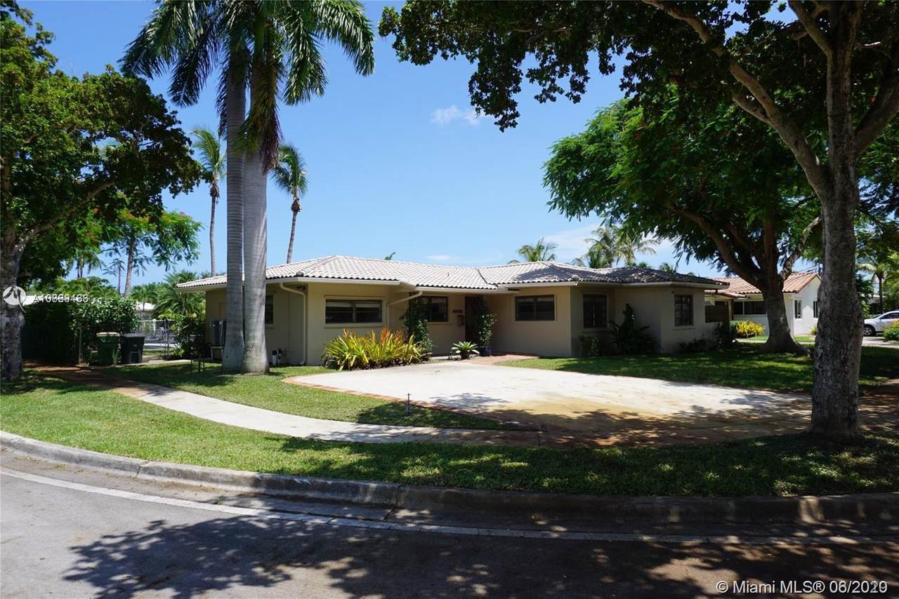 12937 Banyan Rd - Photo 1