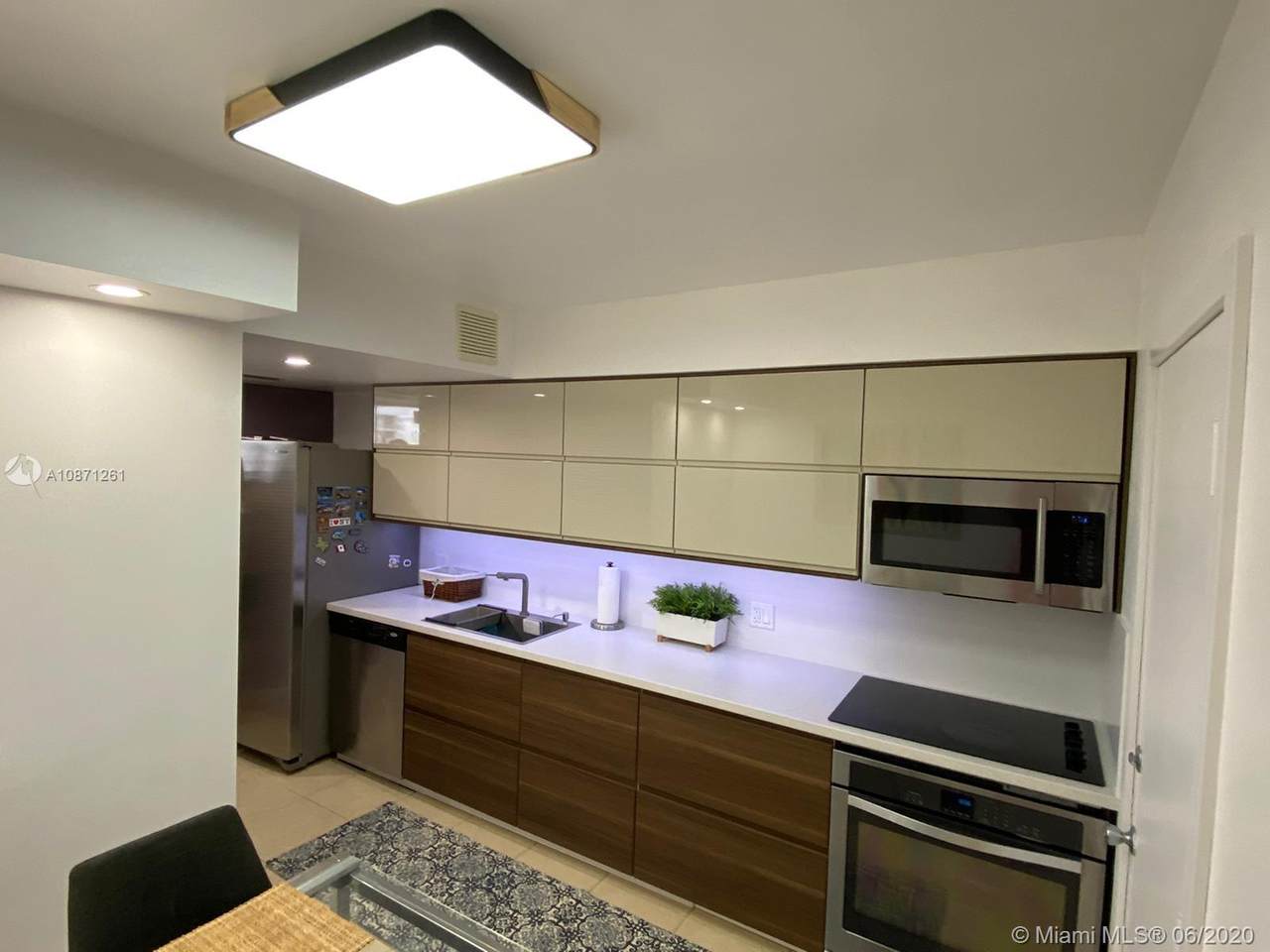 1080 94th St - Photo 1