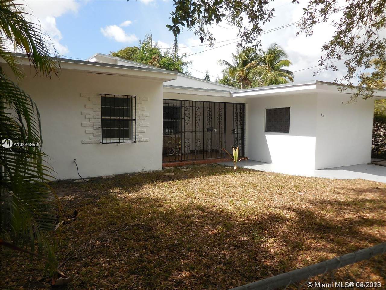 20 48th St - Photo 1