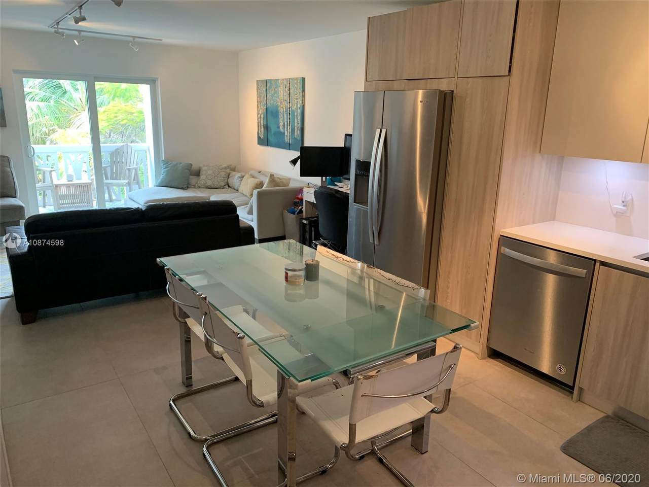 240 Galen Dr - Photo 1