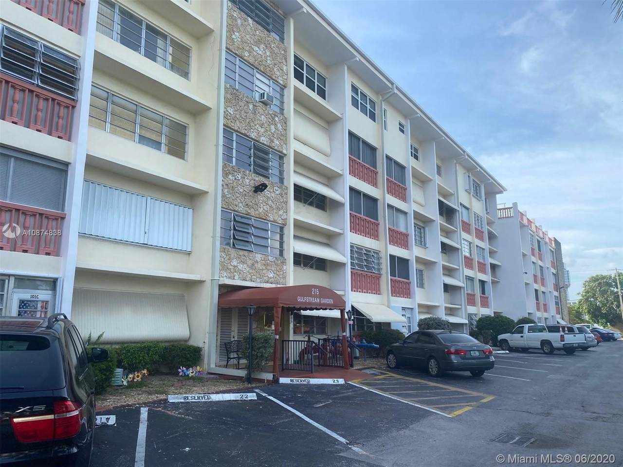 215 3rd Ave - Photo 1