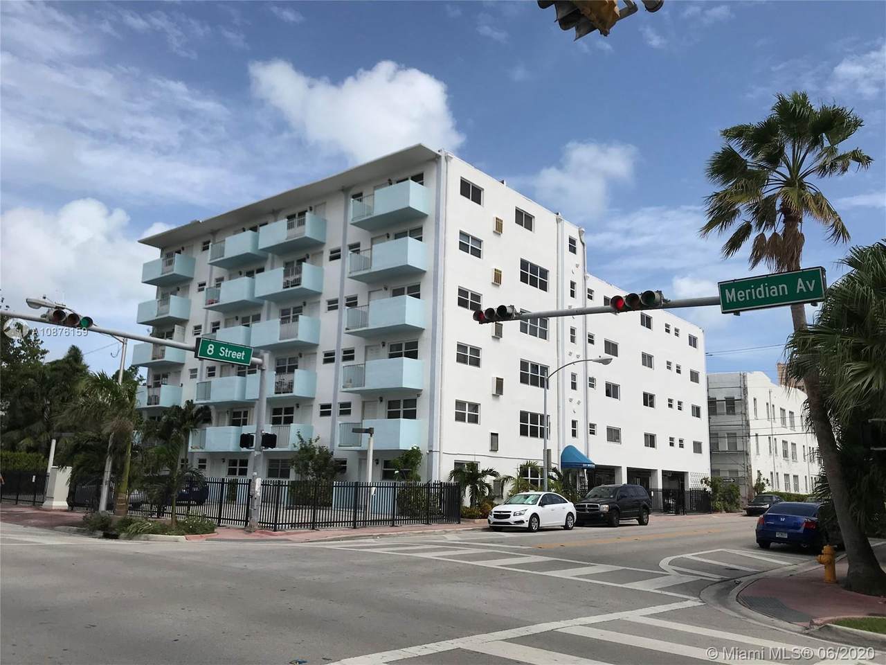 801 Meridian Ave - Photo 1