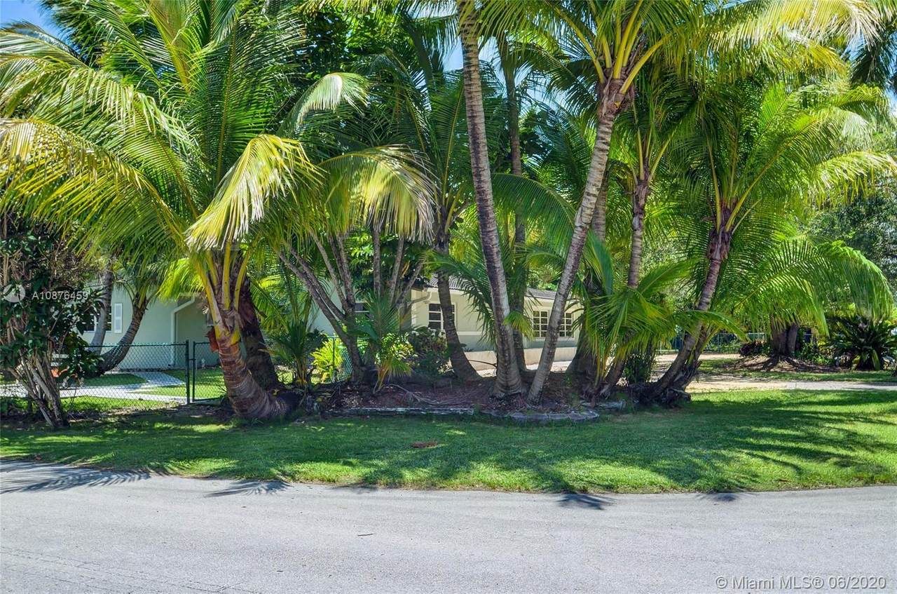10500 72nd Ave - Photo 1