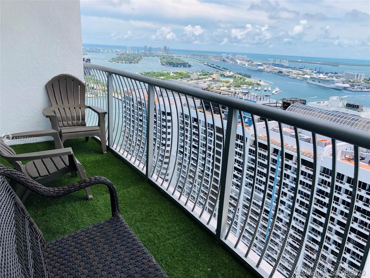 1750 Bayshore Dr - Photo 1