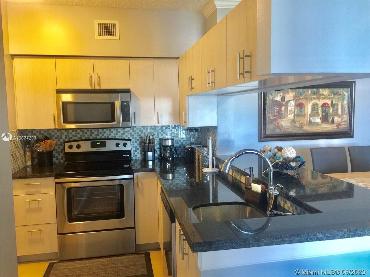 17145 Bay Rd - Photo 1
