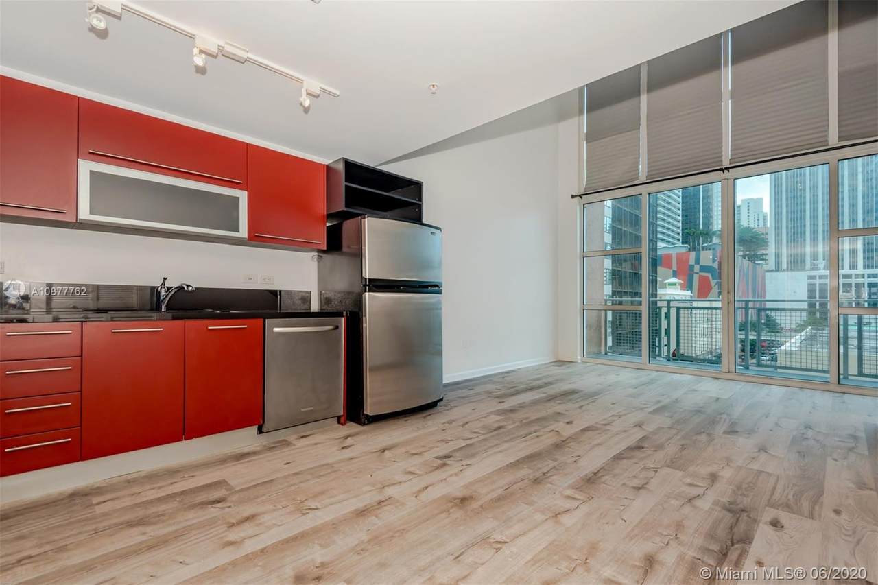 253 2nd St - Photo 1