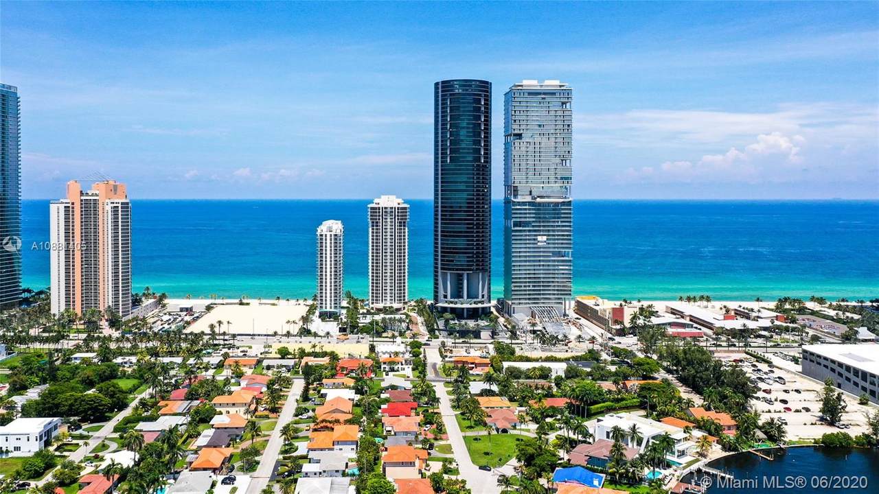 18671 Collins Ave - Photo 1