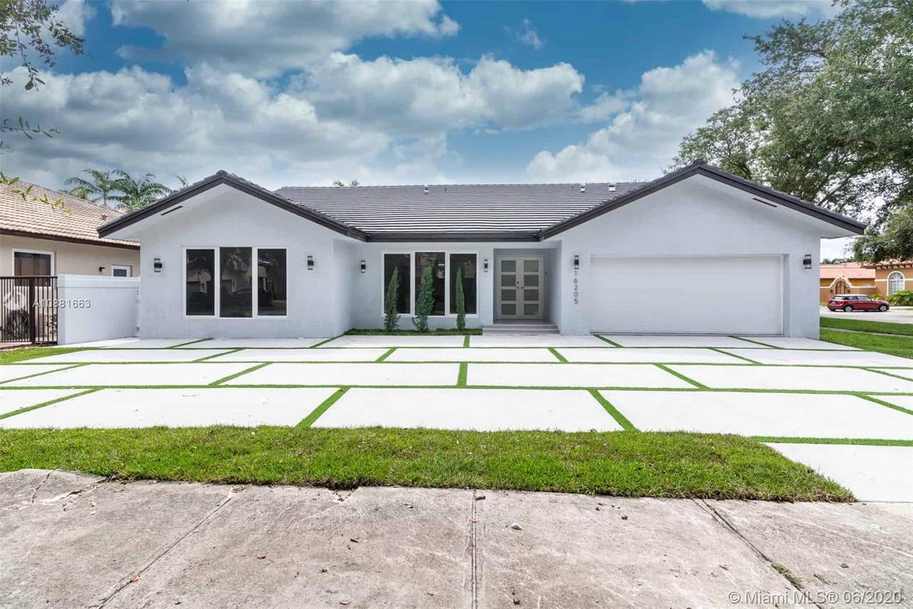 16205 83rd Ct - Photo 1