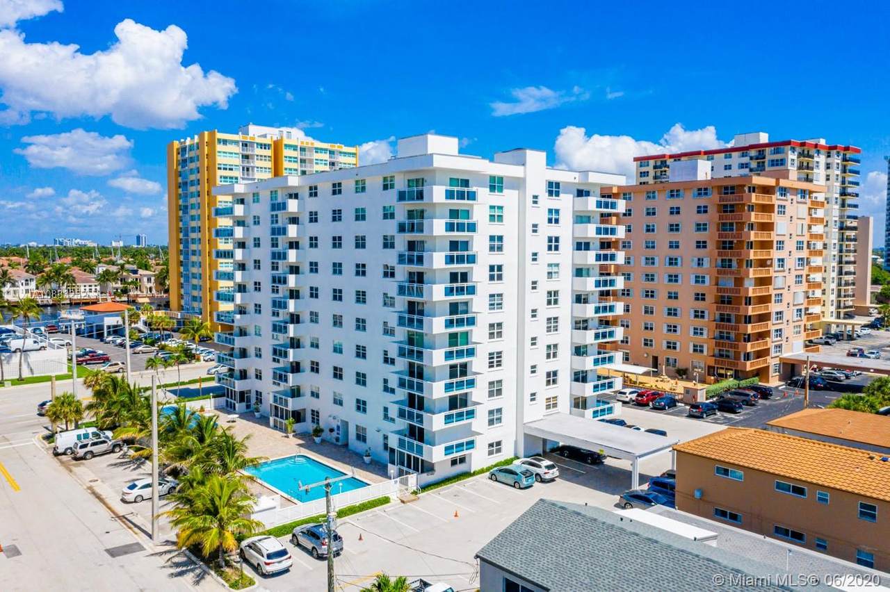 1701 Ocean Dr - Photo 1
