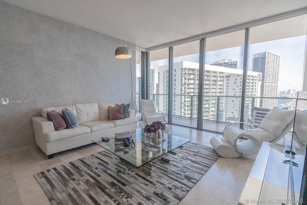 68 6 ST - Photo 1