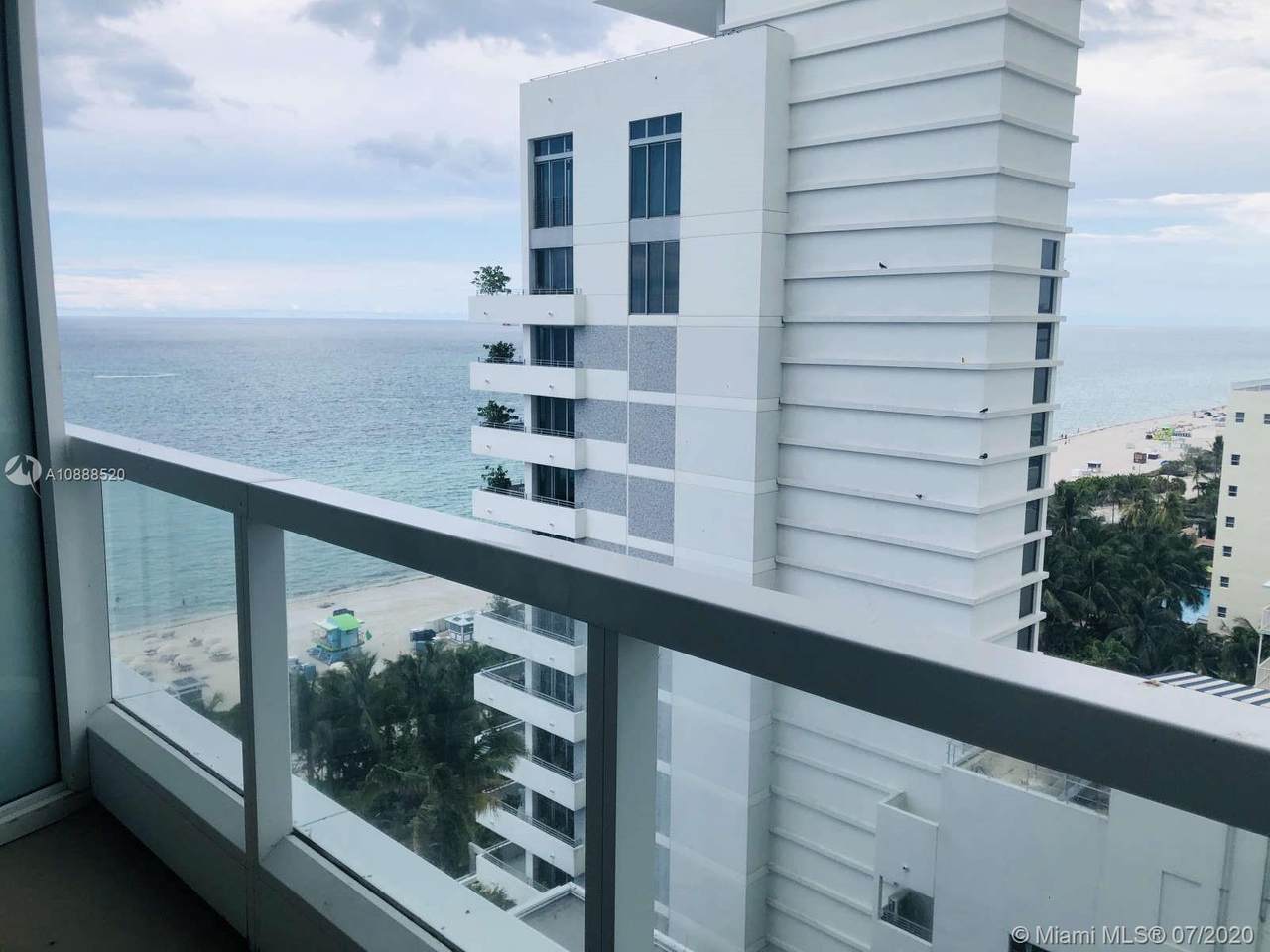 4391 Collins Ave - Photo 1