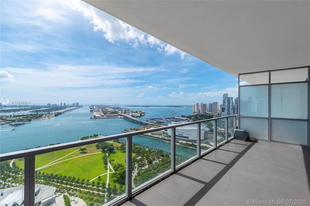 1100 Biscayne Blvd - Photo 1