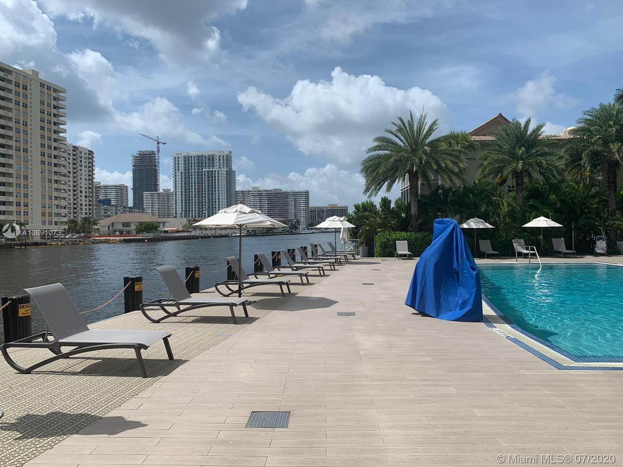 2602 Hallandale Beach Blvd - Photo 1