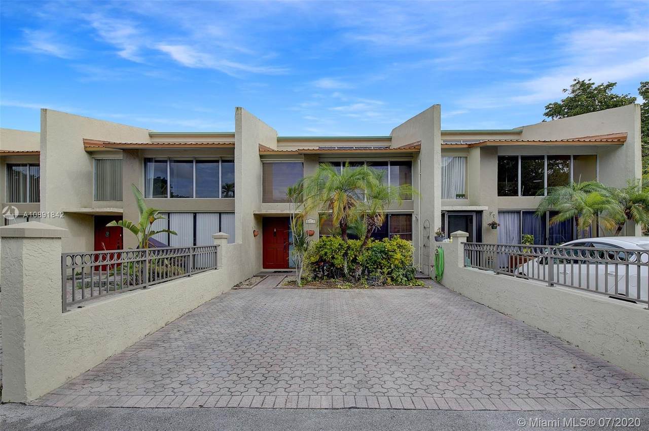 741 Coco Plum Cir - Photo 1