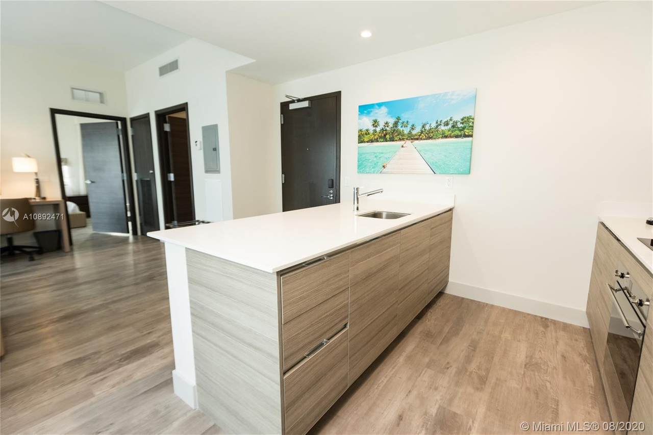 777 Ocean Dr - Photo 1