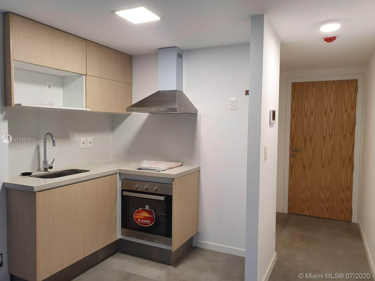 3488 Echevarriarza - Photo 1