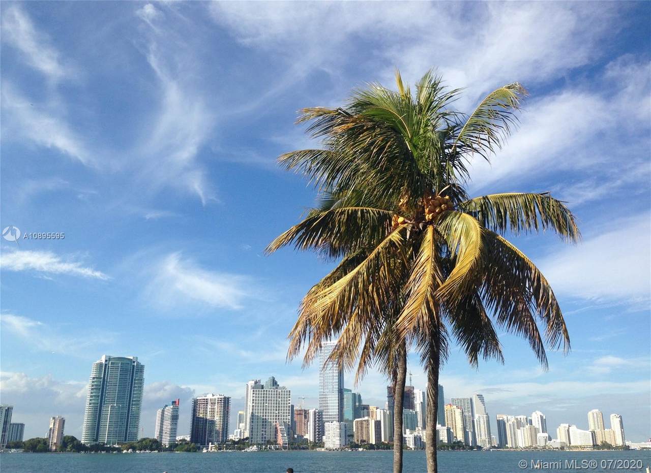 1918 Brickell Ave - Photo 1