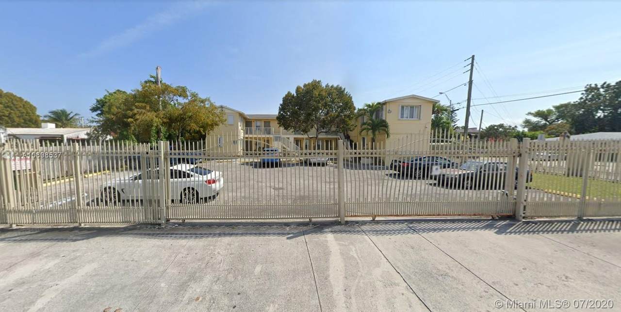 427 62nd St - Photo 1