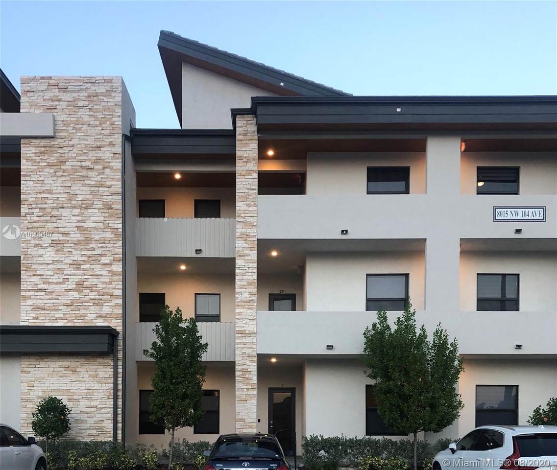 8015 104th Ave - Photo 1