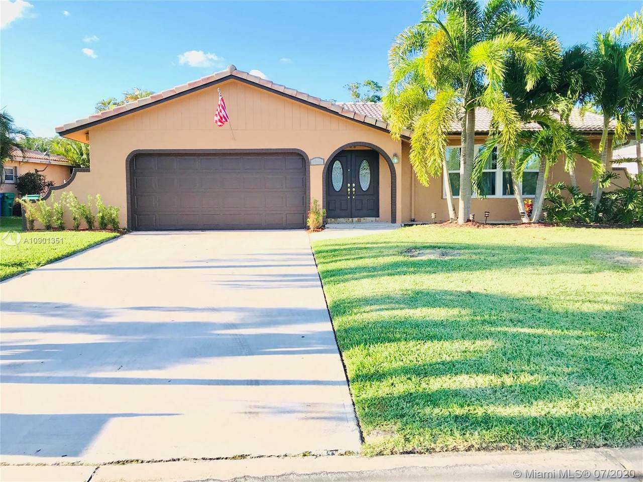 1844 83rd Dr - Photo 1