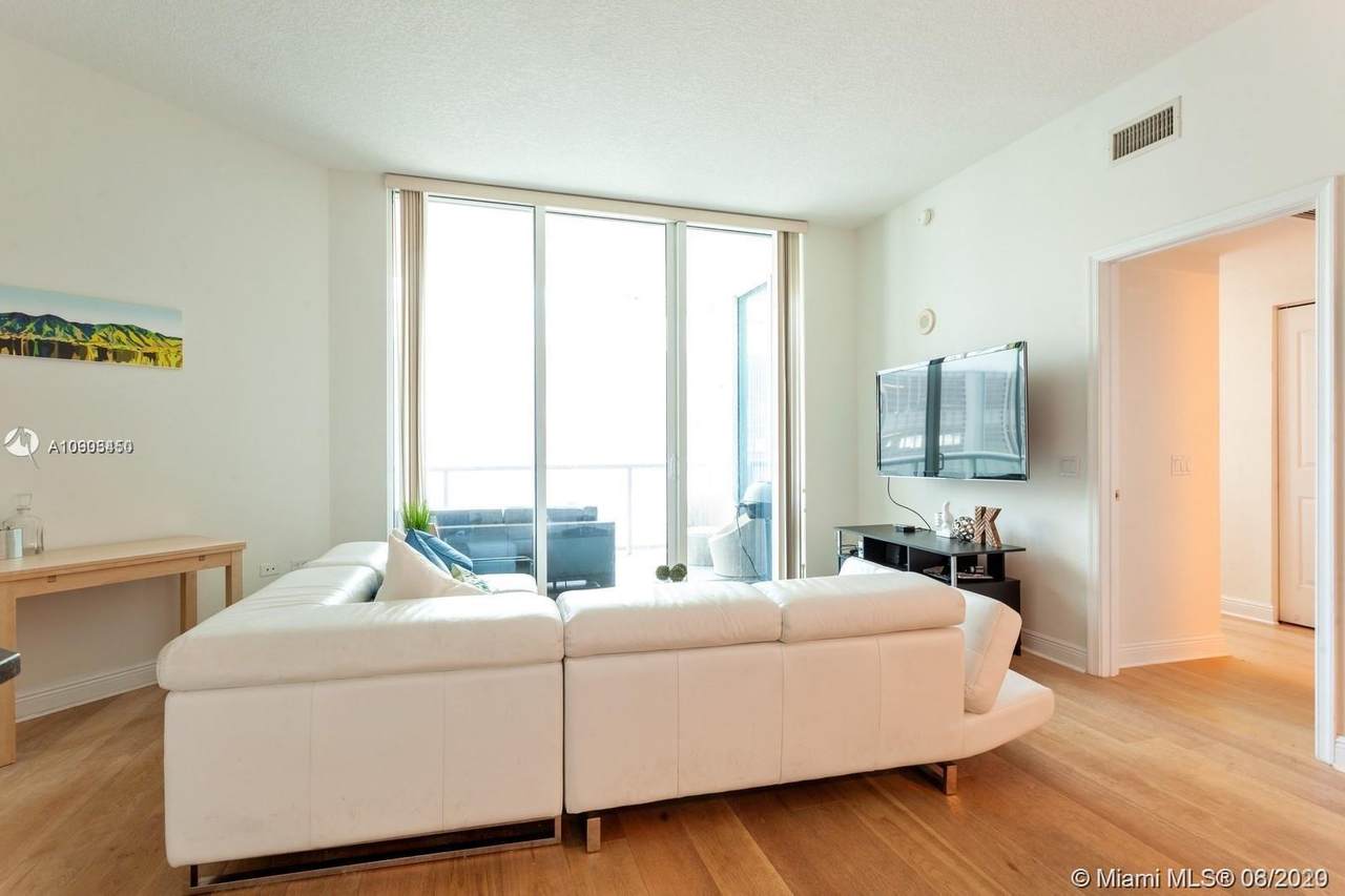 480 30th St - Photo 1