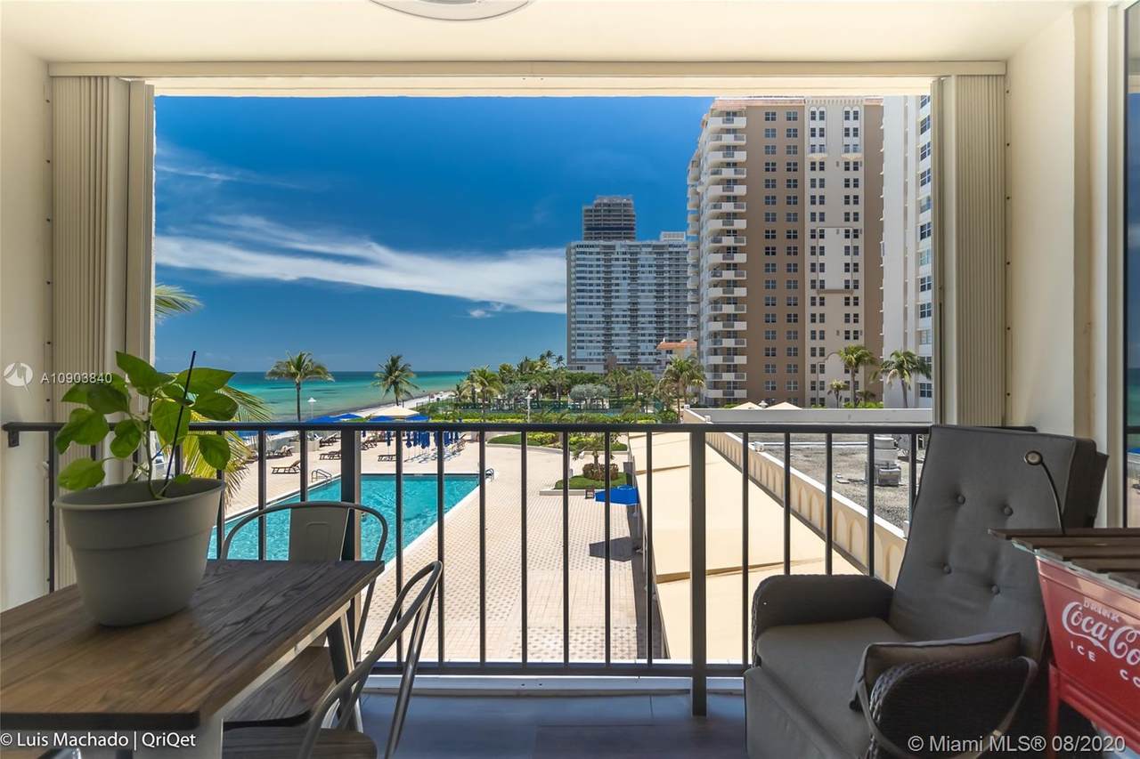1890 Ocean Dr - Photo 1