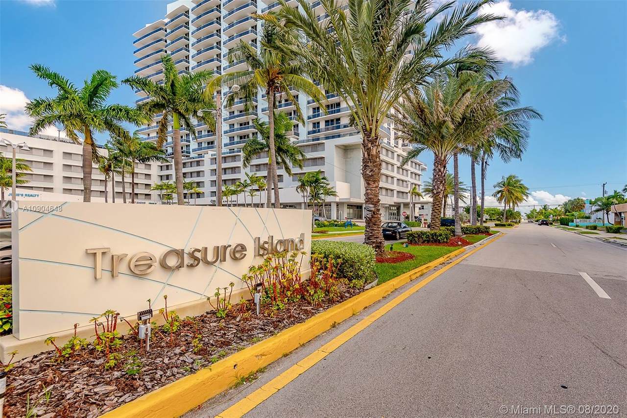 1801 Treasure Dr - Photo 1