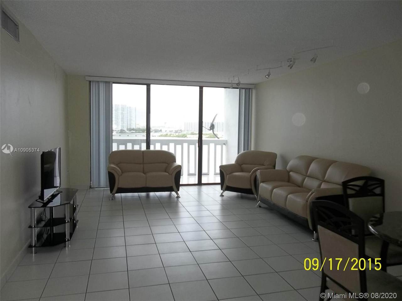17900 Bay Rd - Photo 1