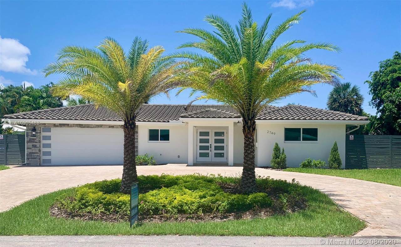 2749 27th Ct - Photo 1