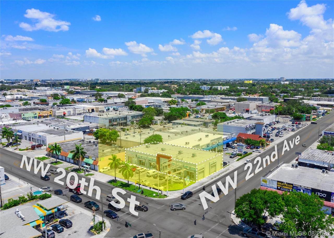 2205 20th St - Photo 1