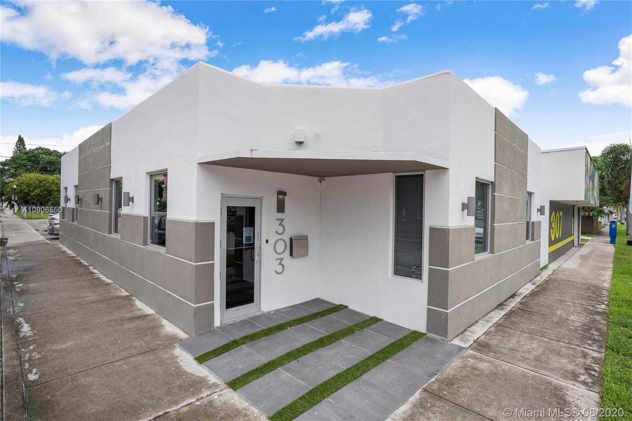 303 21st Ave - Photo 1