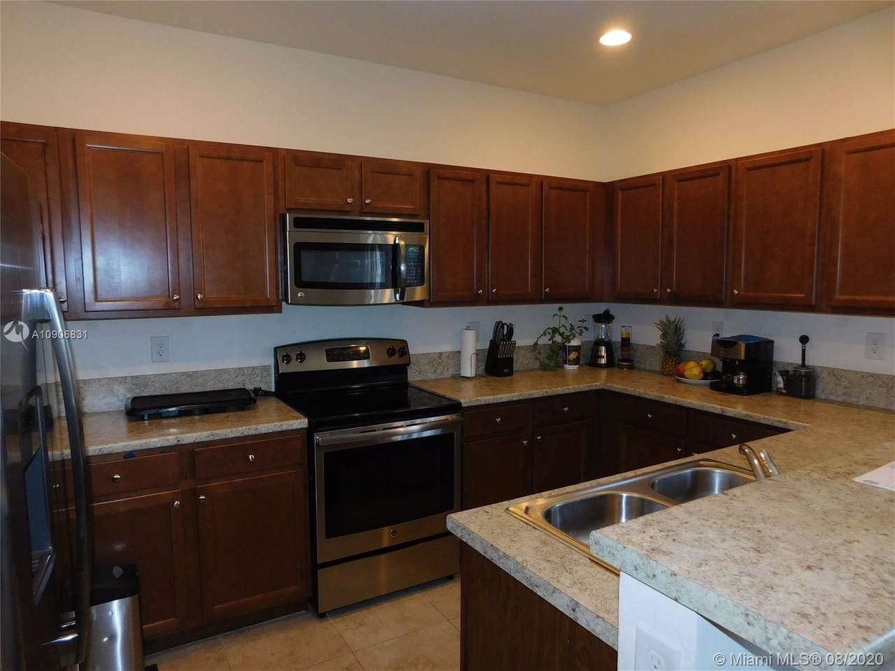 11535 150th Pl - Photo 1