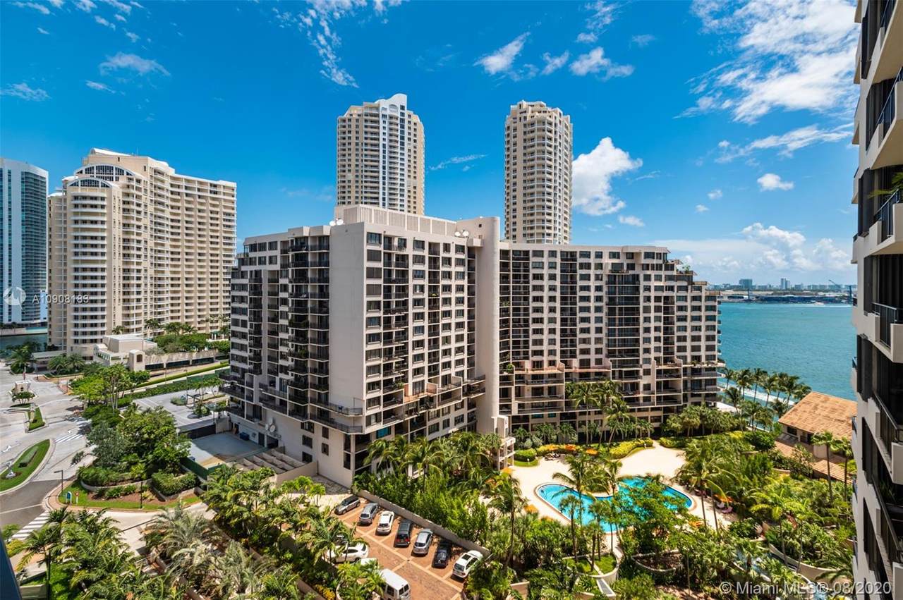 520 Brickell Key Dr - Photo 1
